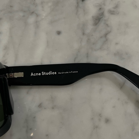 Acne Studios Library sunglasses. - Picture 7 of 16